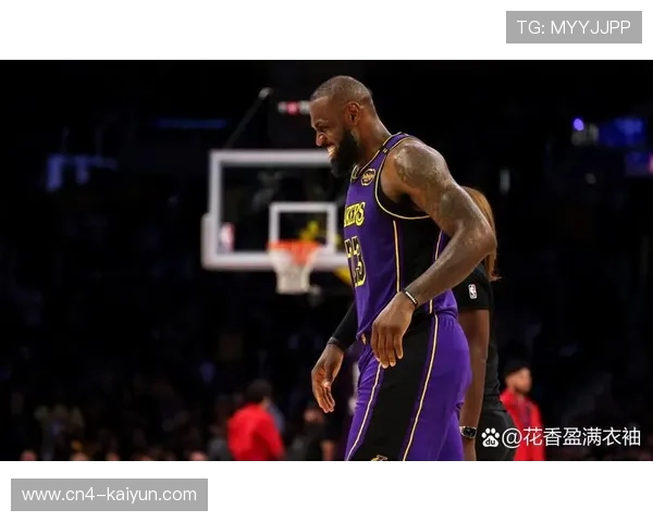 湖人中场强调无球跑动，15号战术打乱鹈鹕防守布阵